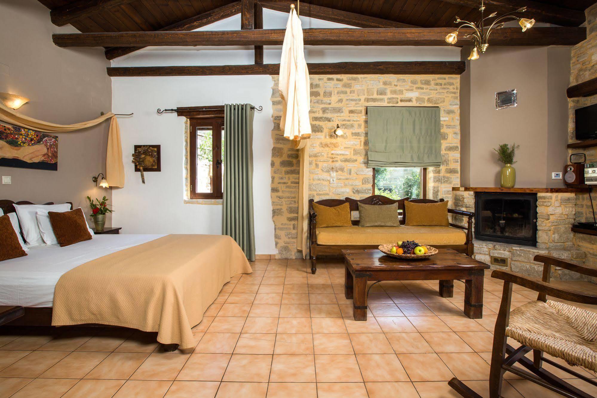 Eleonas Hotel Faistos Luaran gambar