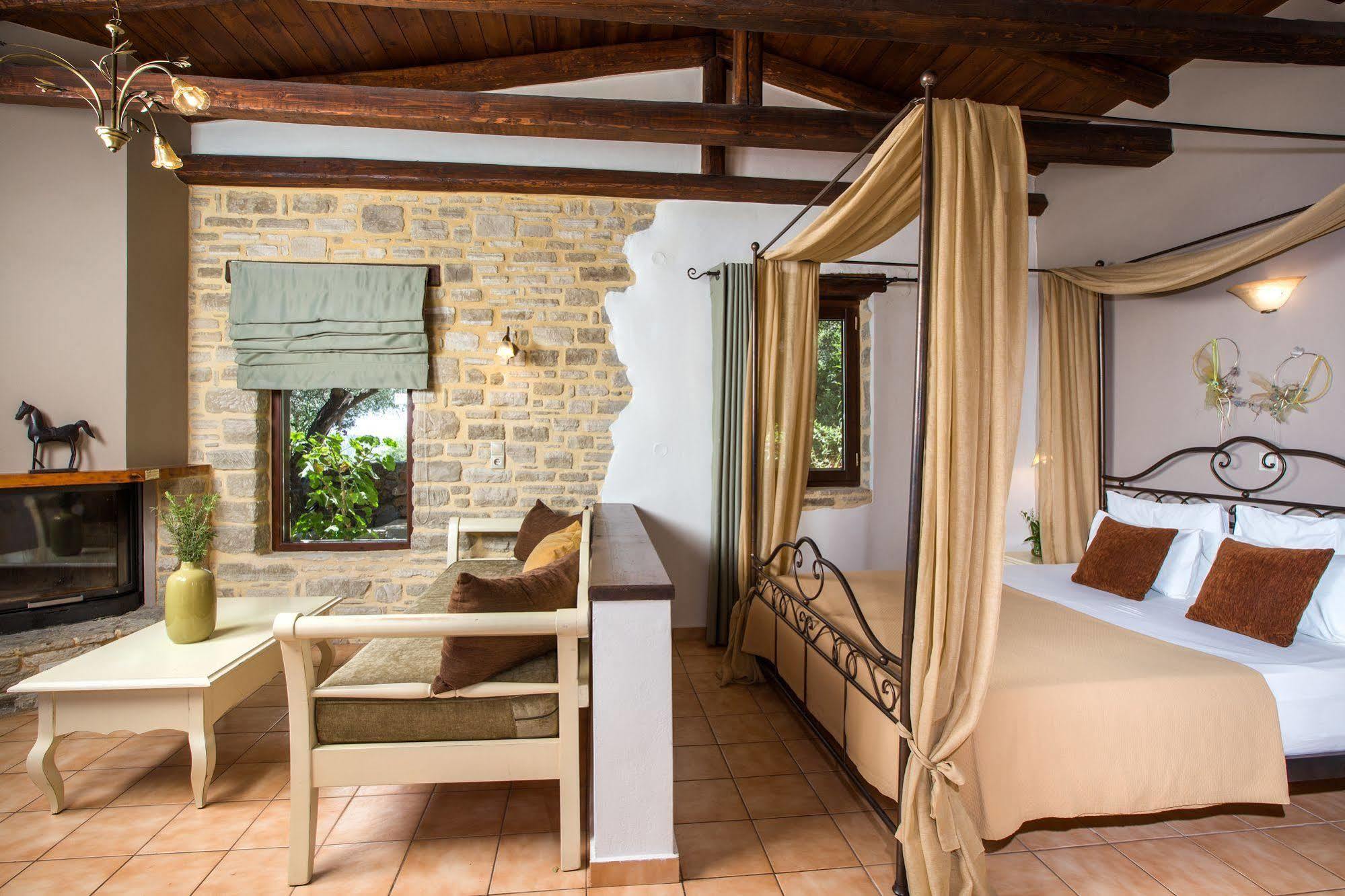 Eleonas Hotel Faistos Luaran gambar